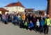 Benzinger_treffen_sich_auf_Schulhof2_5.jpg