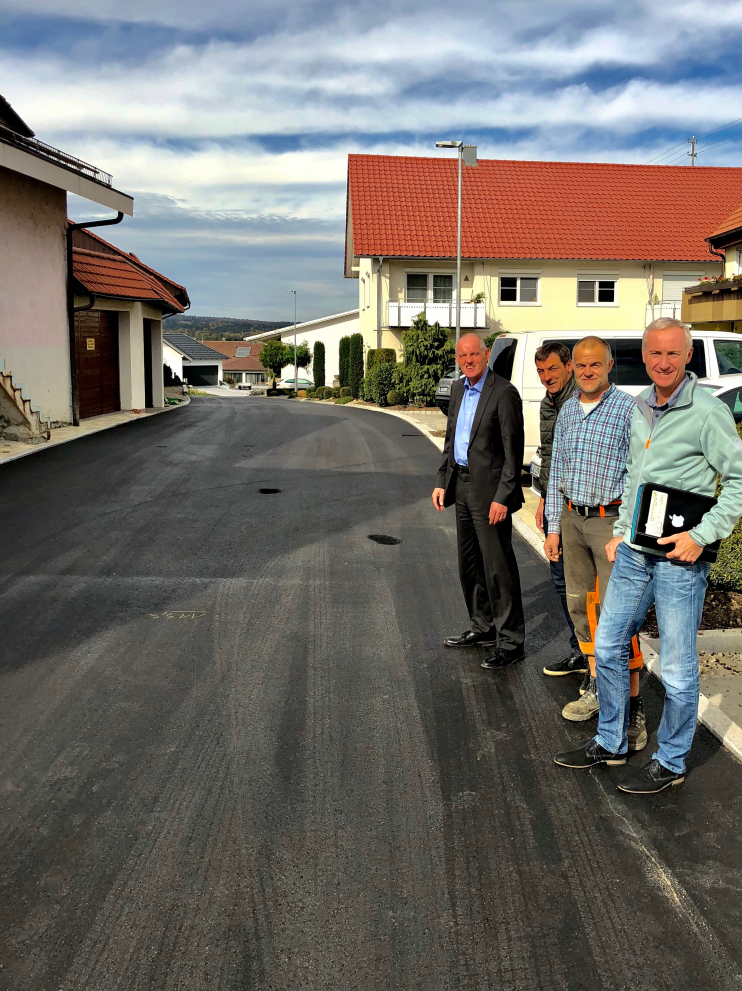 KW-42-Straenbaumanahme-ist-fertig_3.JPG