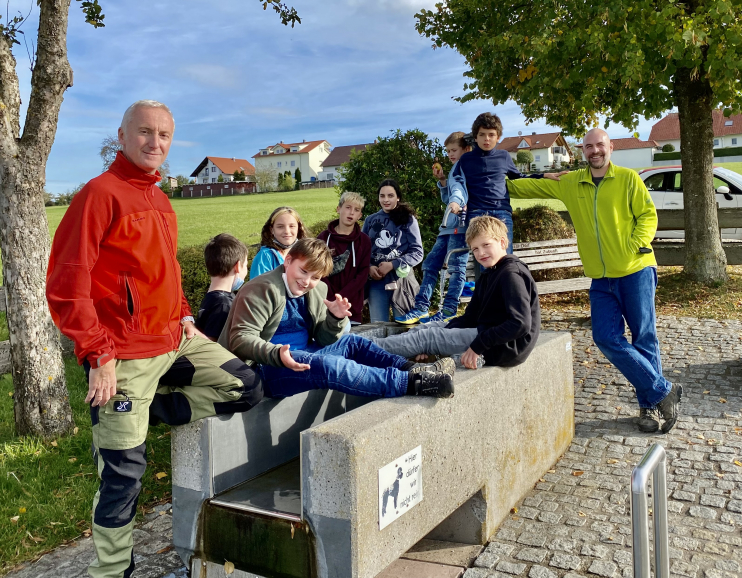 KW-47-Kinder-erfahren-viel-ueber-Wasser.jpg